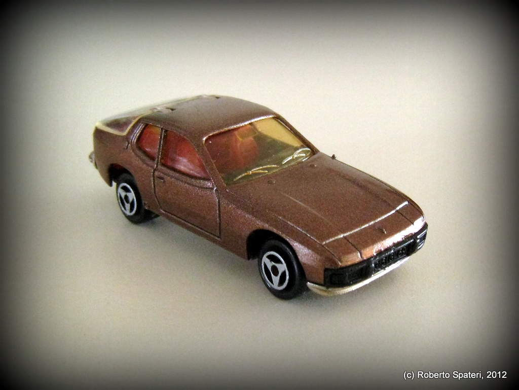 Majorette Porsche 924 (n.247)